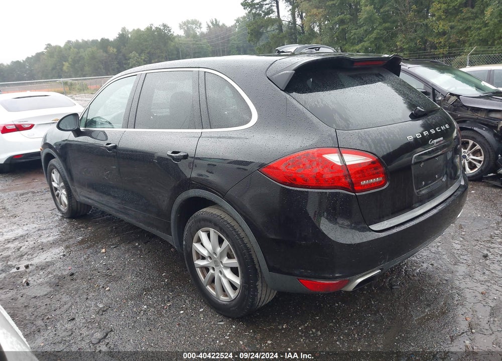 2011 PORSCHE CAYENNE VIN: WP1AA2A2XBLA09351