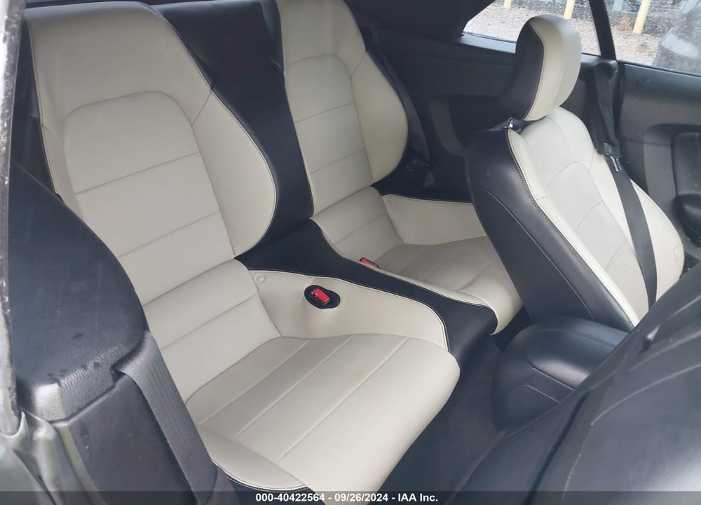 2017 FORD MUSTANG ECOBOOST PREMIUM VIN: 1FATP8UH5H5313265
