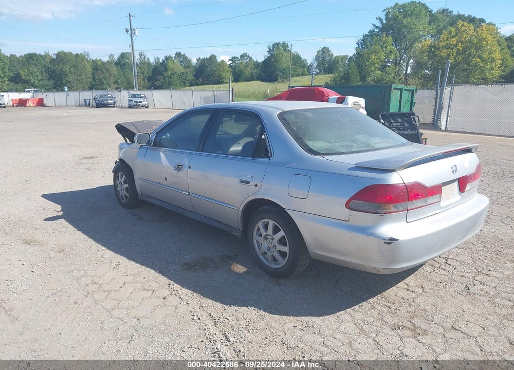 2002 HONDA ACCORD 2.3 SE VIN: 1HGCG56752A126153