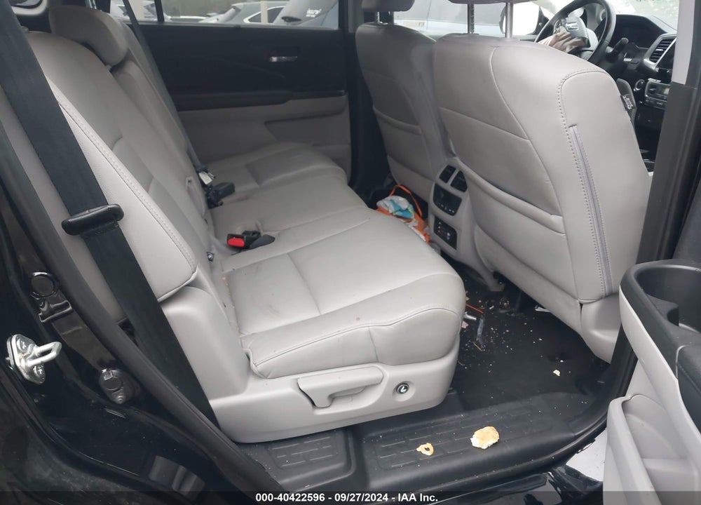 2017 HONDA PILOT TOURING VIN: 5FNYF6H96HB101192