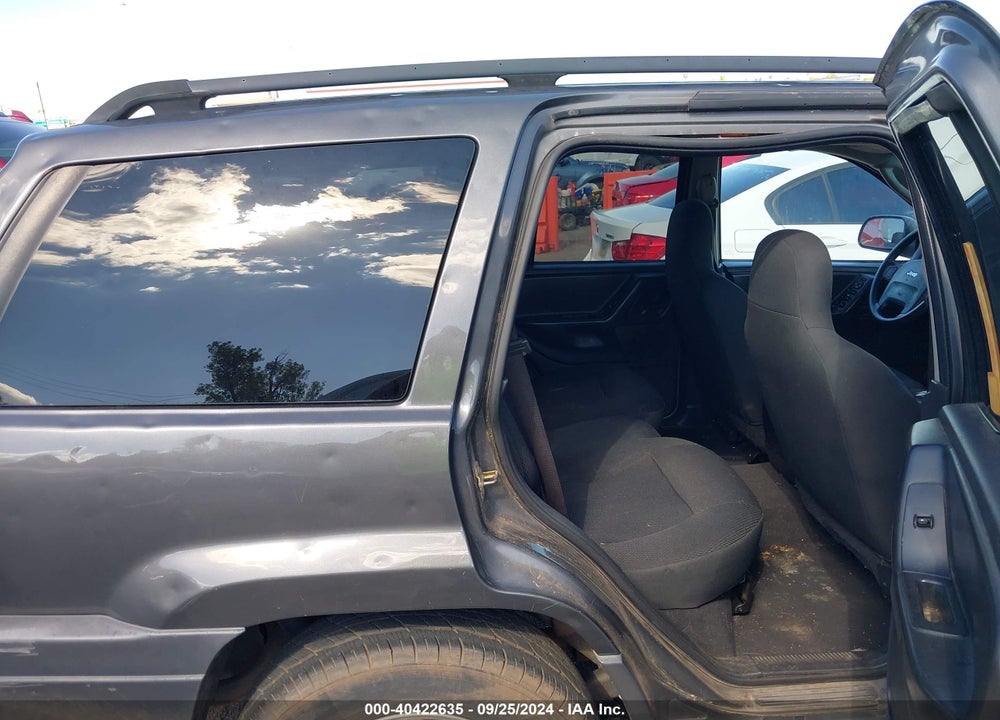 2003 JEEP GRAND CHEROKEE LAREDO VIN: 1J4GW48S23C608934