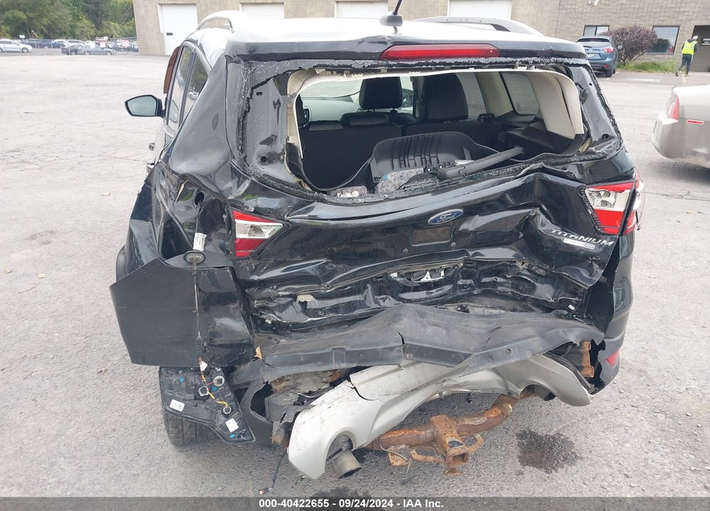 2017 FORD ESCAPE TITANIUM VIN: 1FMCU9J95HUD60688