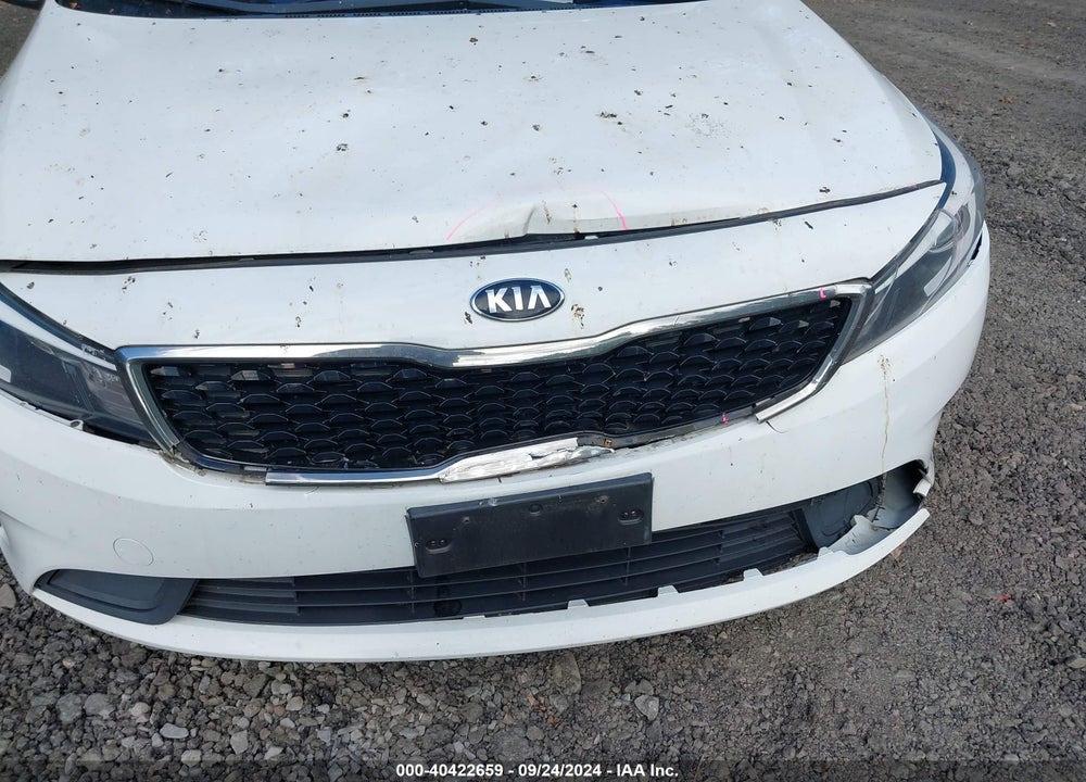 2018 KIA FORTE LX VIN: 3KPFK4A76JE238340