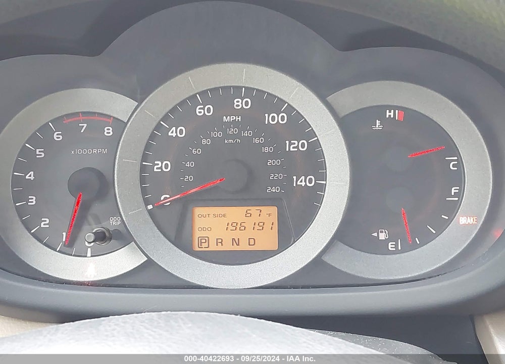 2008 TOYOTA RAV4 BASE V6 VIN: JTMBK33V585053884