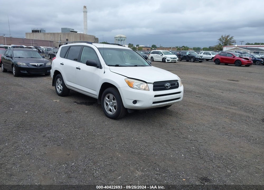 2008 TOYOTA RAV4 BASE V6 VIN: JTMBK33V585053884