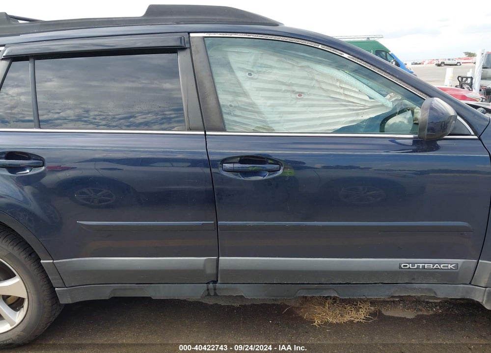 2014 SUBARU OUTBACK 2.5I LIMITED VIN: 4S4BRCLC8E3226116
