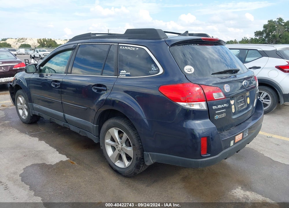 2014 SUBARU OUTBACK 2.5I LIMITED VIN: 4S4BRCLC8E3226116
