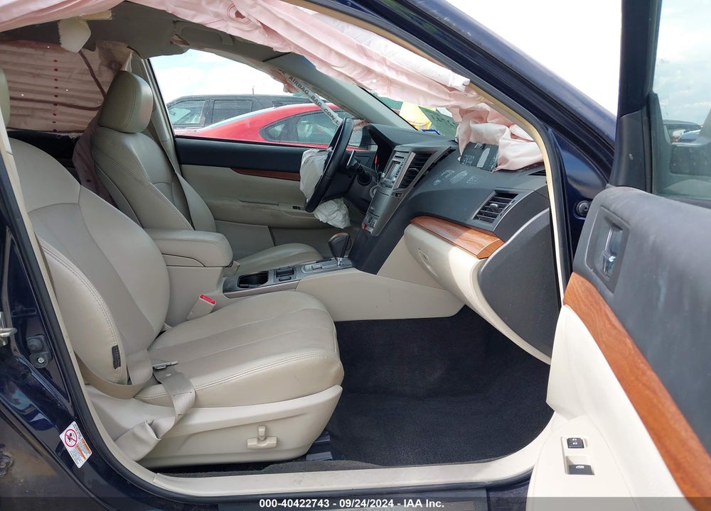 2014 SUBARU OUTBACK 2.5I LIMITED VIN: 4S4BRCLC8E3226116