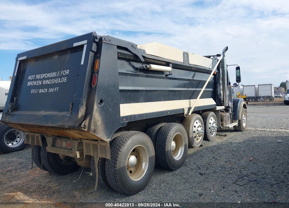 2023 FREIGHTLINER SD122 VIN: 3ALSGNDV7PDUL9385