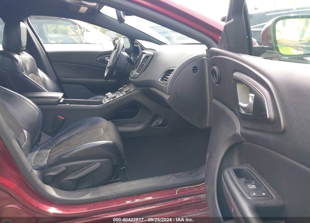2016 CHRYSLER 200 S VIN: 1C3CCCBB8GN147091