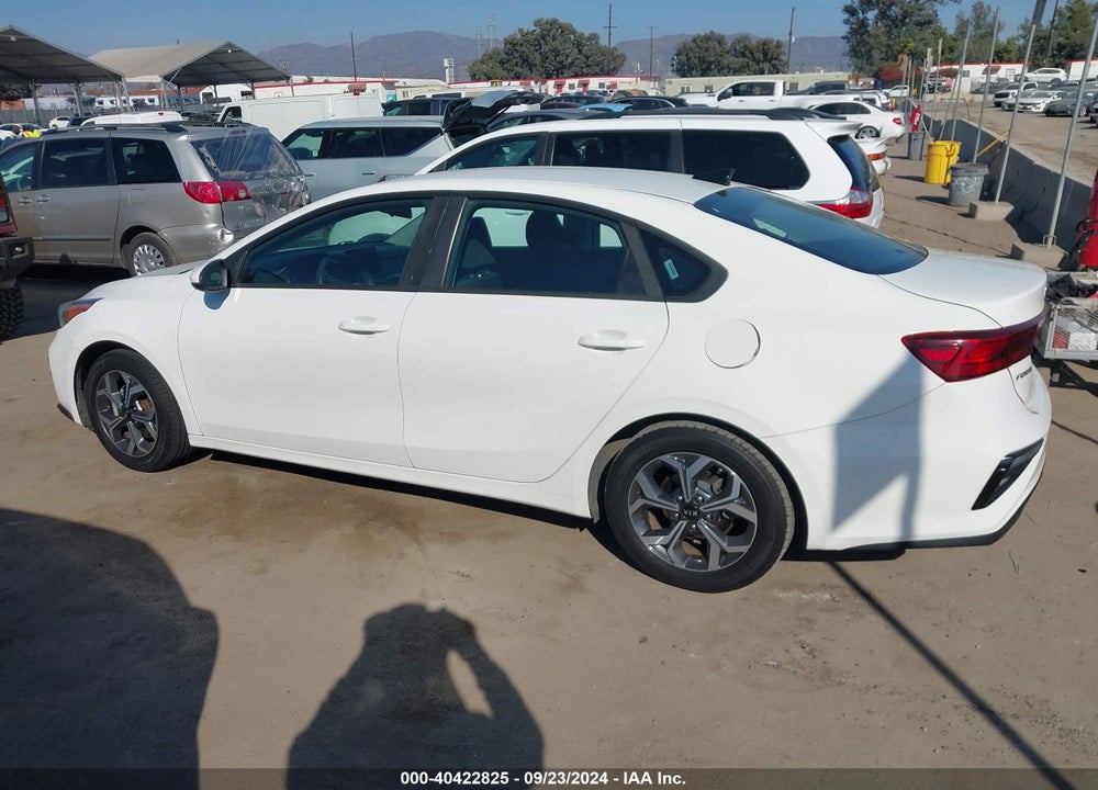 2019 KIA FORTE LXS VIN: 3KPF24AD7KE050689