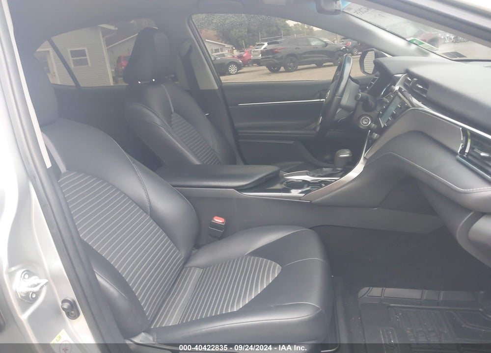 2018 TOYOTA CAMRY SE VIN: JTNB11HK3J3043843