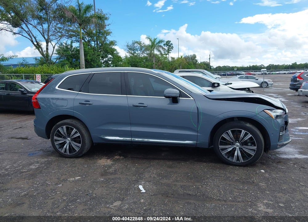 2023 VOLVO XC60 B5 PLUS BRIGHT THEME VIN: YV4L12RE6P1319201