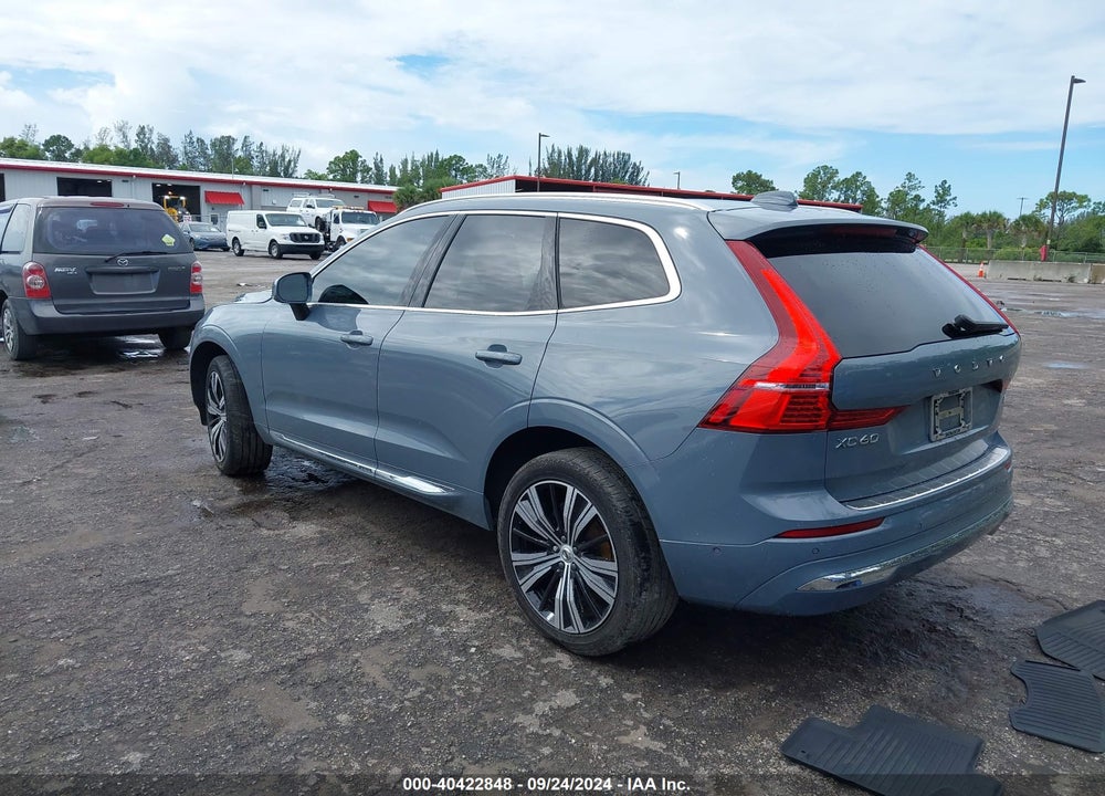 2023 VOLVO XC60 B5 PLUS BRIGHT THEME VIN: YV4L12RE6P1319201