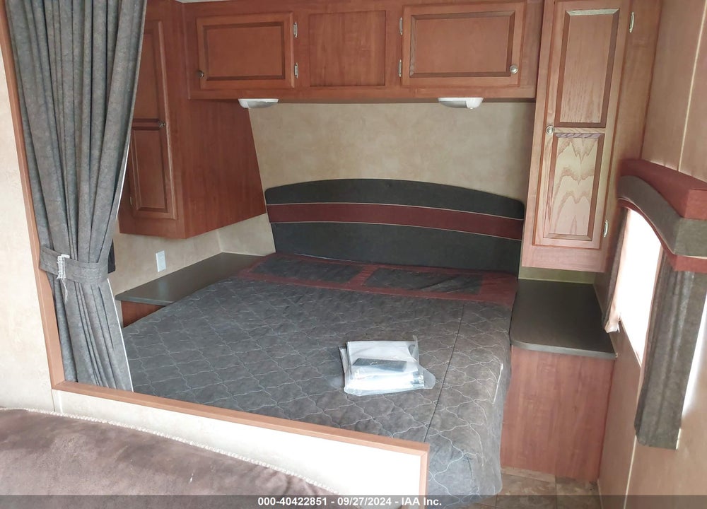 2012 JAYCO JAYFL184BH VIN: 1UJBJ0BN6C18B0273