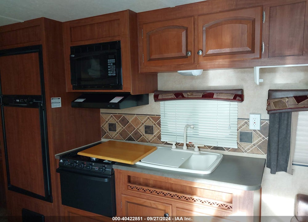 2012 JAYCO JAYFL184BH VIN: 1UJBJ0BN6C18B0273