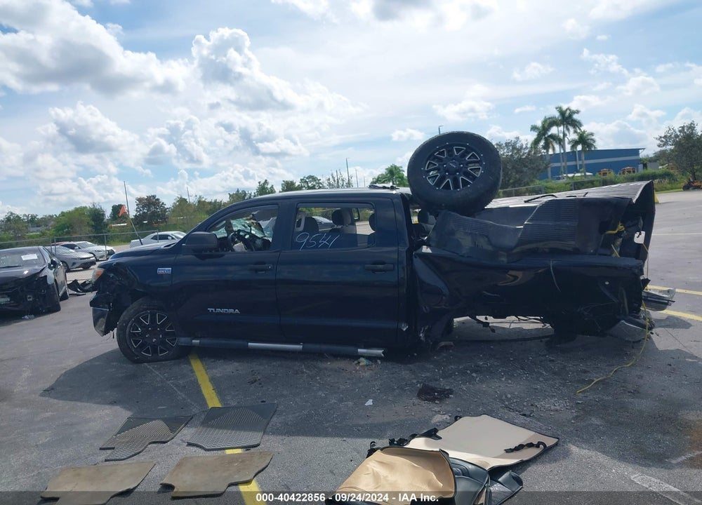 2008 TOYOTA TUNDRA BASE 5.7L V8 VIN: 5TFDV54158X049541