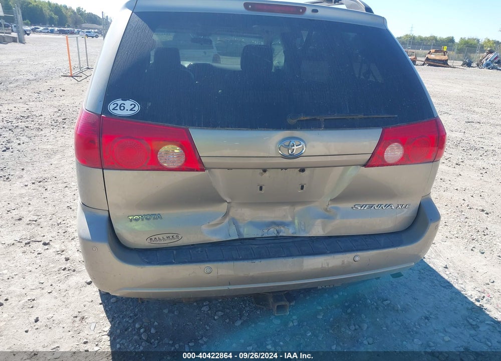 2008 TOYOTA SIENNA XLE VIN: 5TDZK22C08S101763