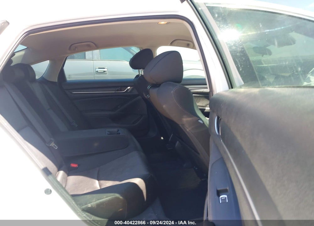 2018 HONDA ACCORD LX VIN: 1HGCV1F1XJA243056