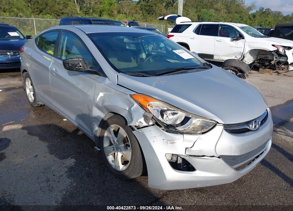 2013 HYUNDAI ELANTRA GLS VIN: KMHDH4AE7DU664155