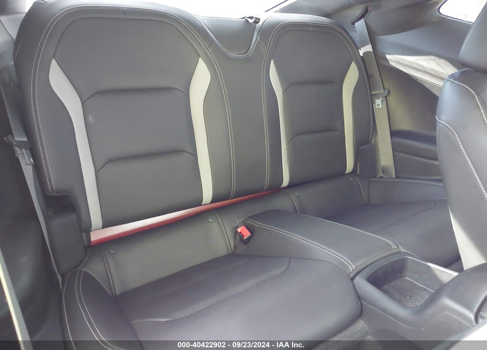 2019 CHEVROLET CAMARO 3LT VIN: 1G1FD1RS2K0152088