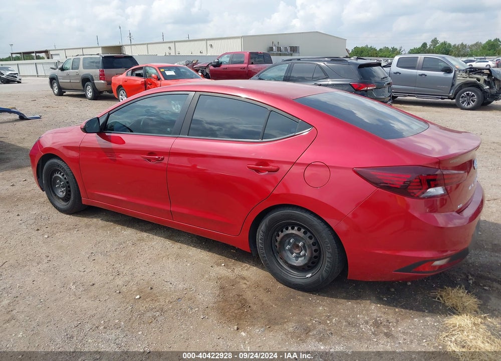 2019 HYUNDAI ELANTRA SE VIN: 5NPD74LF6KH477395