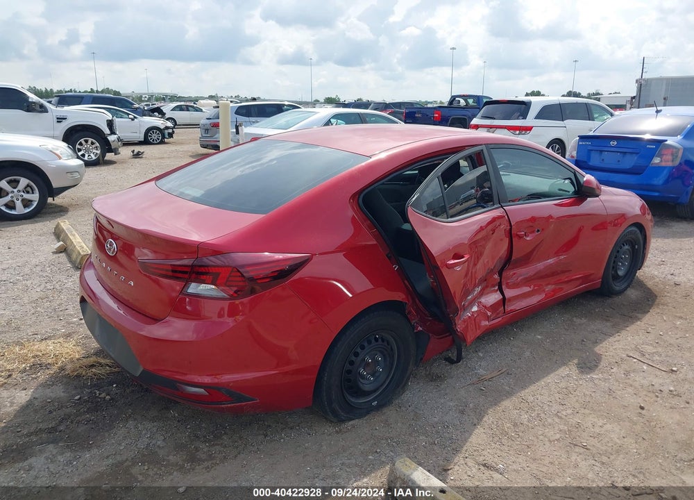 2019 HYUNDAI ELANTRA SE VIN: 5NPD74LF6KH477395