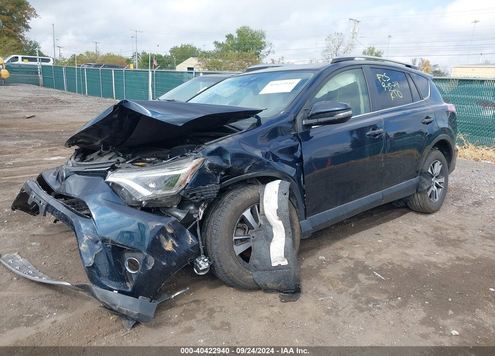2018 TOYOTA RAV4 XLE VIN: JTMRFREV4JJ242395