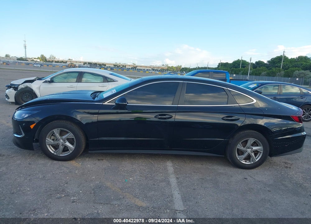 2022 HYUNDAI SONATA SE VIN: KMHL24JA8NA230419