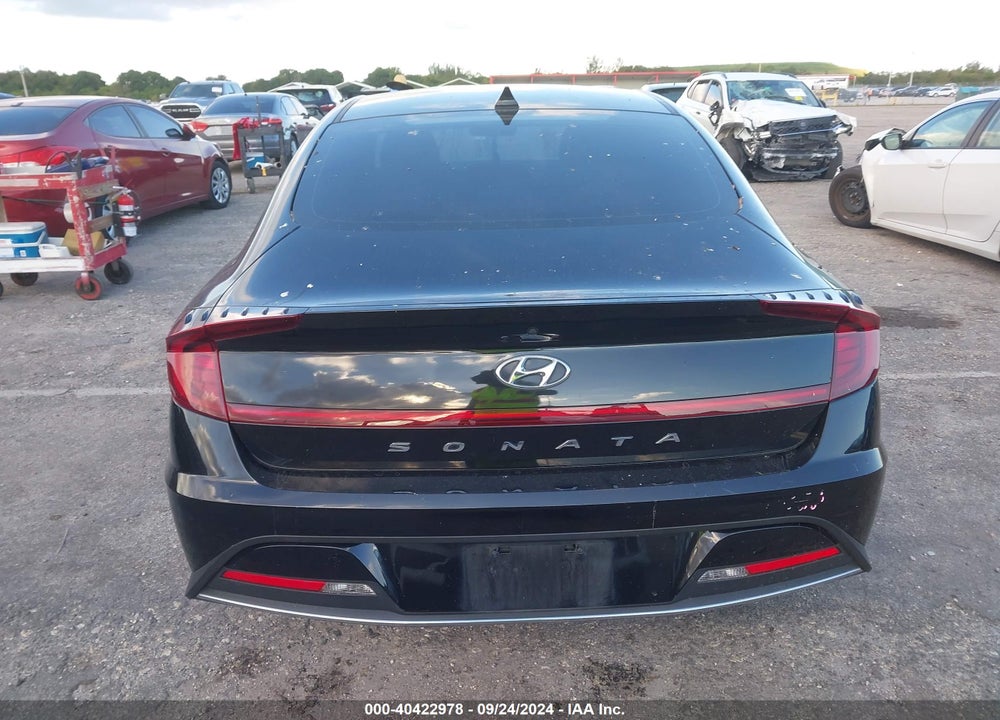 2022 HYUNDAI SONATA SE VIN: KMHL24JA8NA230419