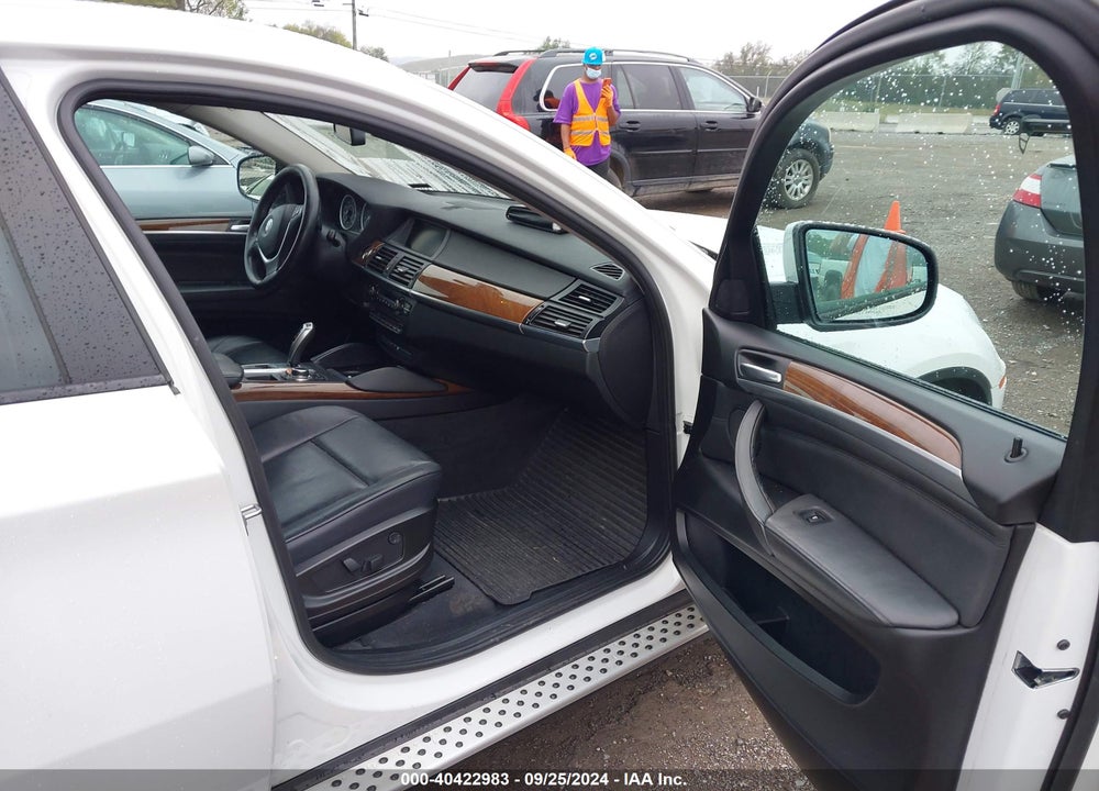 2014 BMW X6 VIN: 5UXFG2C56E0H09596