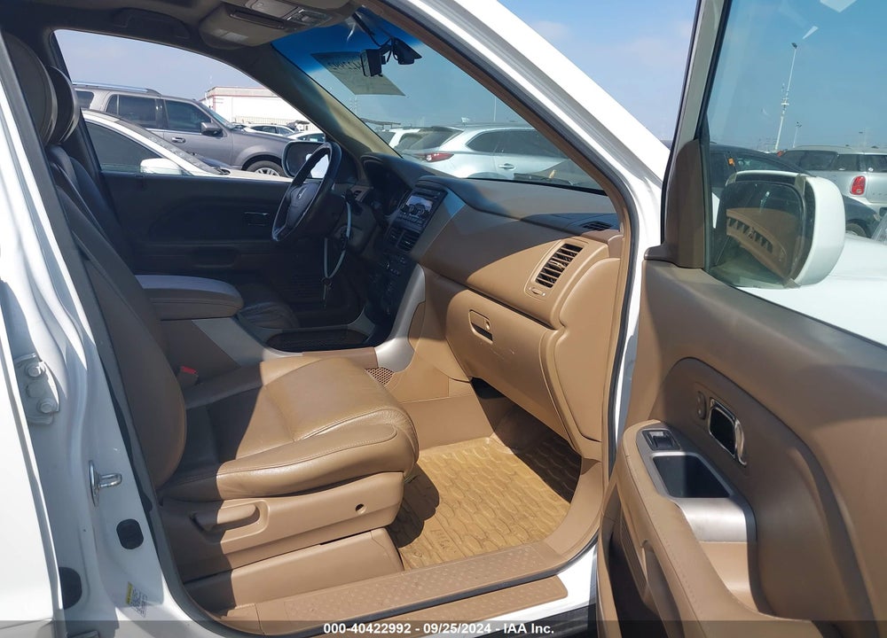 2007 HONDA PILOT EX-L VIN: 2HKYF185X7H522154