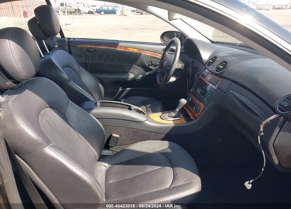 2008 MERCEDES-BENZ CLK 350 VIN: WDBTJ56H28F253574
