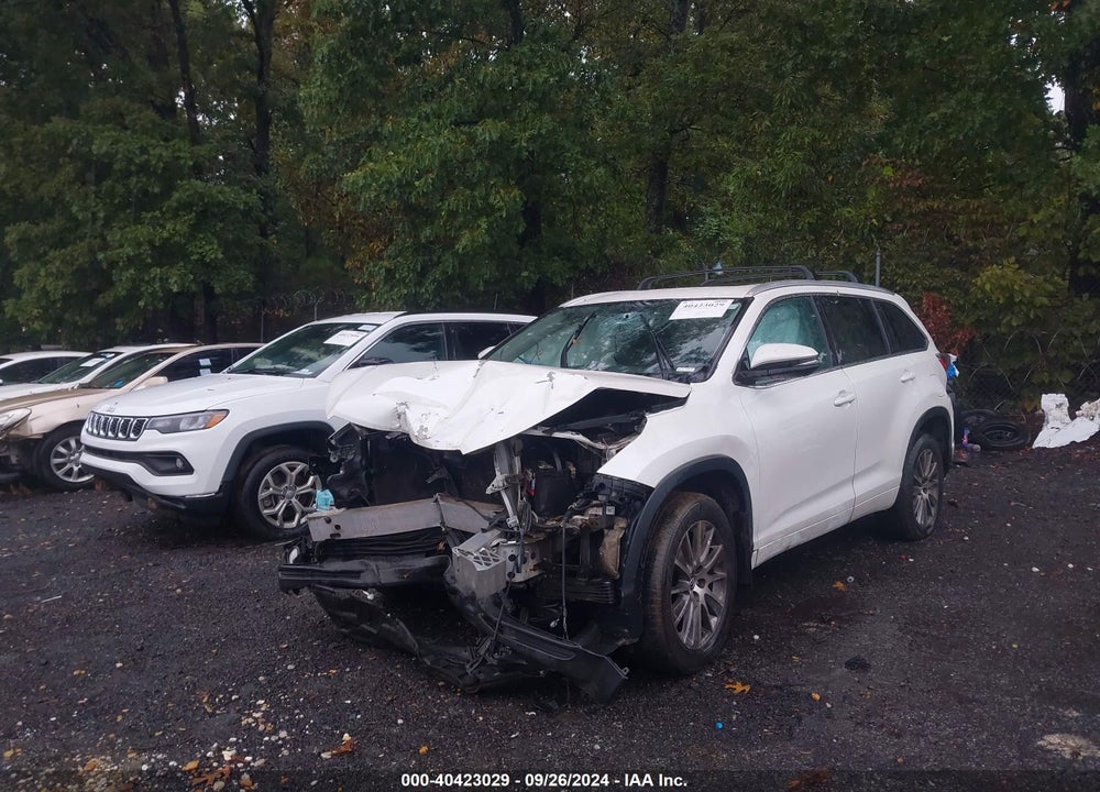 2016 TOYOTA HIGHLANDER XLE VIN: 5TDJKRFH5GS347864