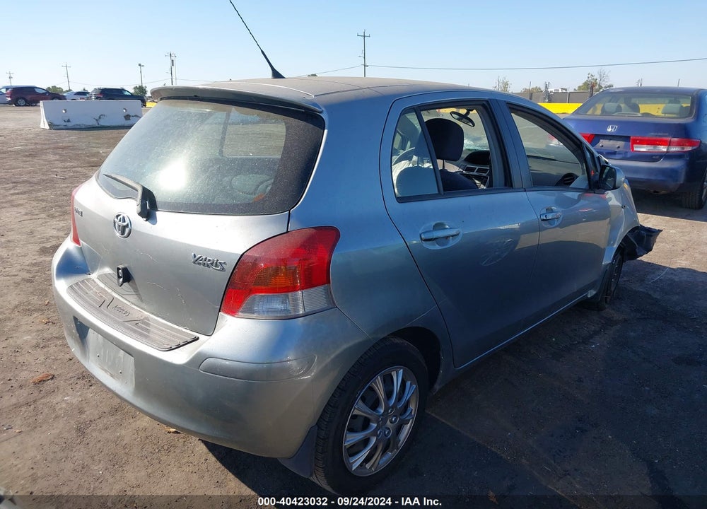 2010 TOYOTA YARIS VIN: JTDKT4K32A5284220