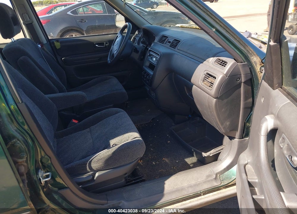 2001 HONDA CR-V EX VIN: JHLRD18631C037735