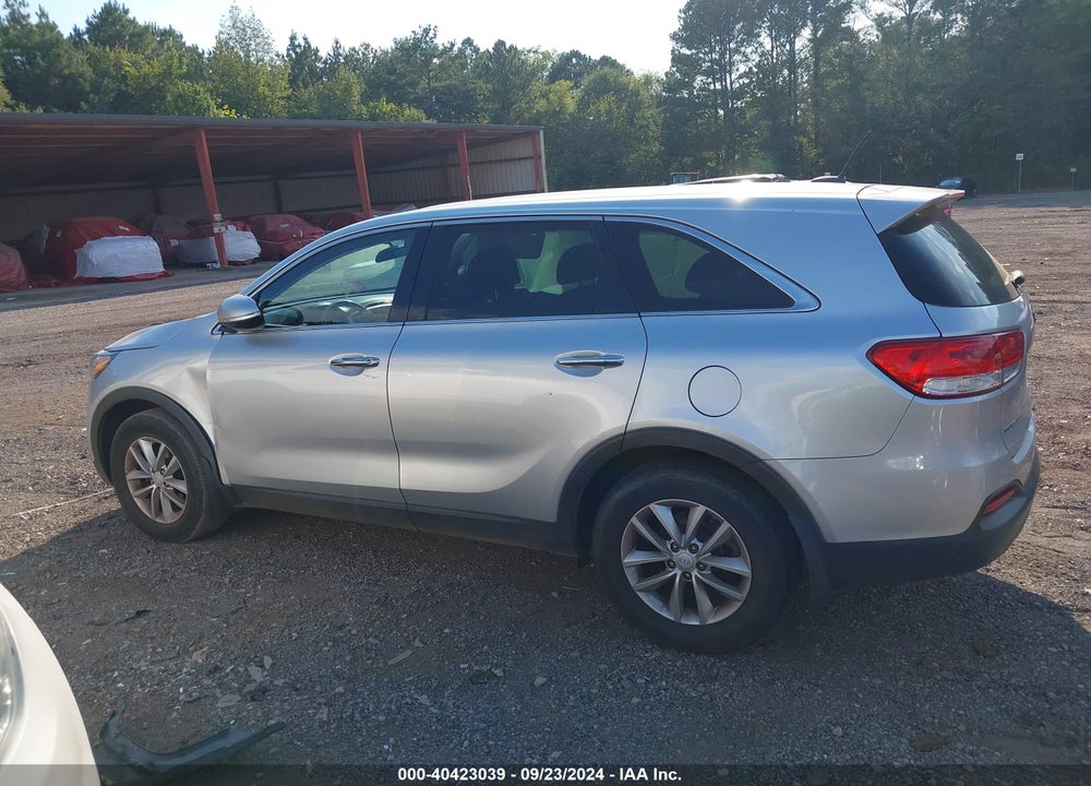 2017 KIA SORENTO 2.4L L VIN: 5XYPG4A32HG293755