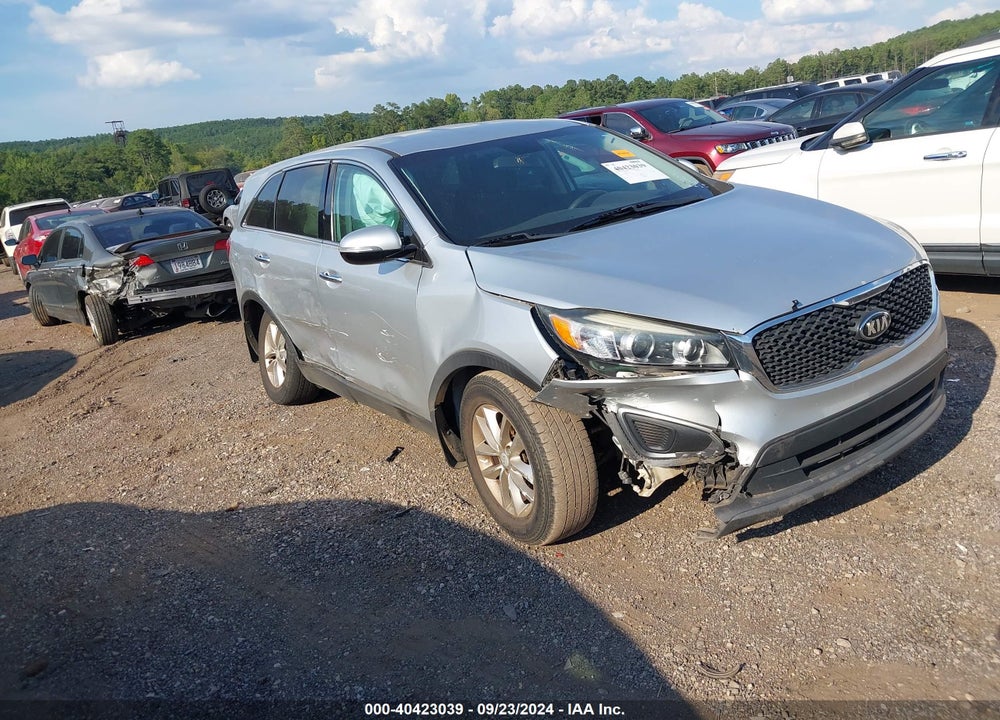 2017 KIA SORENTO 2.4L L VIN: 5XYPG4A32HG293755
