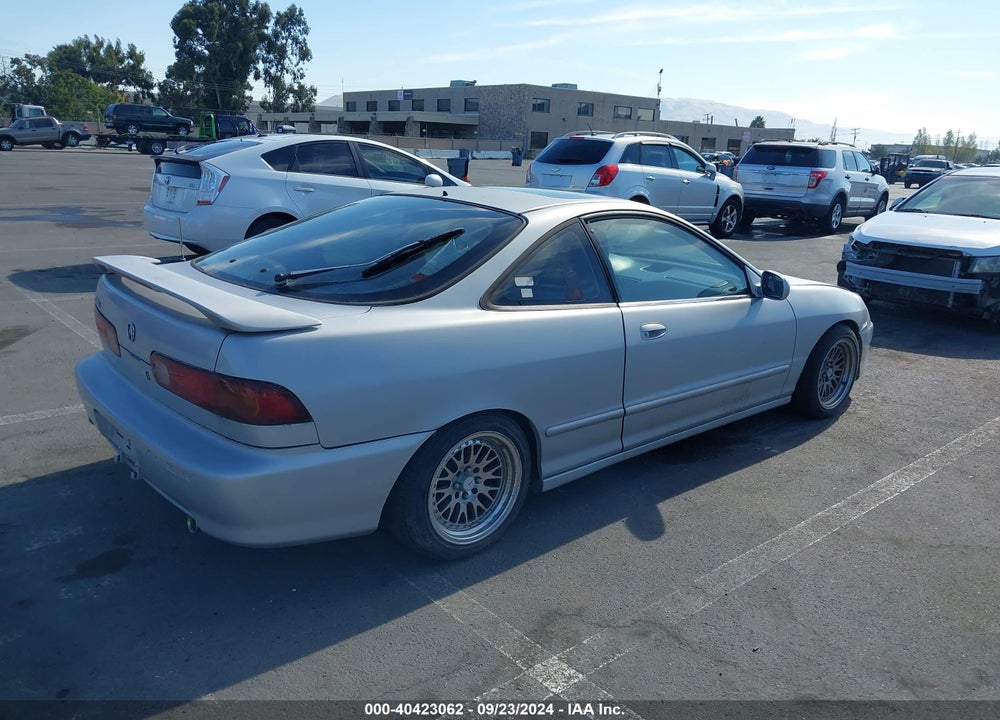 1999 ACURA INTEGRA LS VIN: JH4DC4452XS006014