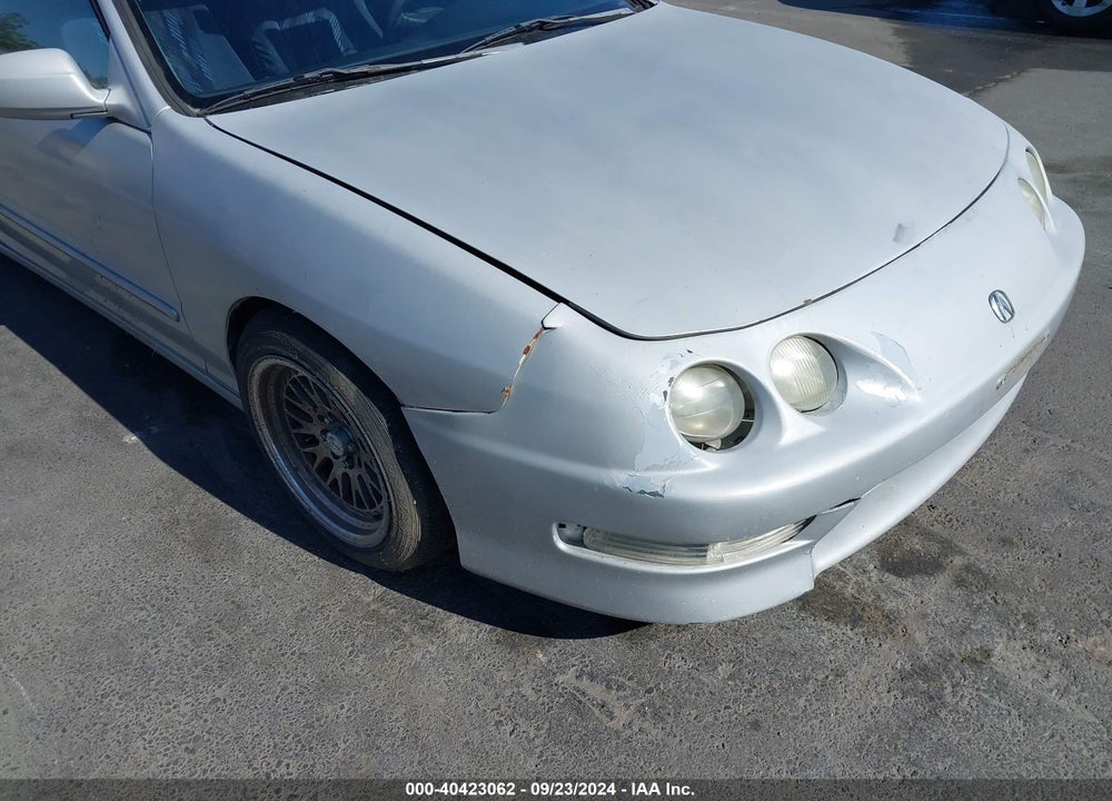 1999 ACURA INTEGRA LS VIN: JH4DC4452XS006014