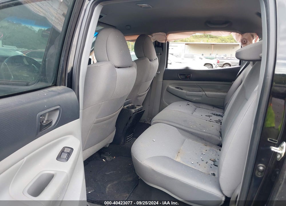 2015 TOYOTA TACOMA BASE V6 VIN: 5TFLU4EN7FX121718