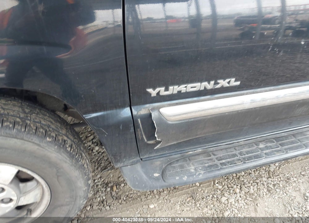 2002 GMC YUKON XL 1500 SLT VIN: 1GKFK16Z82J105600