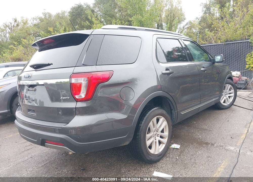 2019 FORD EXPLORER XLT VIN: 1FM5K8D83KGA19744