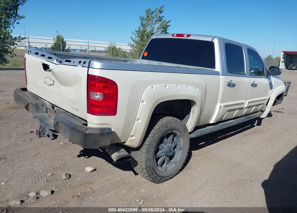 2013 CHEVROLET SILVERADO 2500HD LT VIN: 1GC1KXE84DF197389