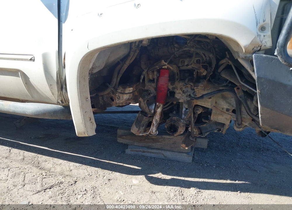 2013 CHEVROLET SILVERADO 2500HD LT VIN: 1GC1KXE84DF197389