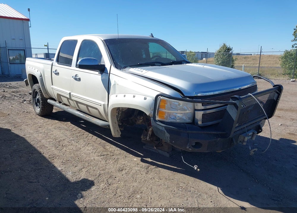 2013 CHEVROLET SILVERADO 2500HD LT VIN: 1GC1KXE84DF197389