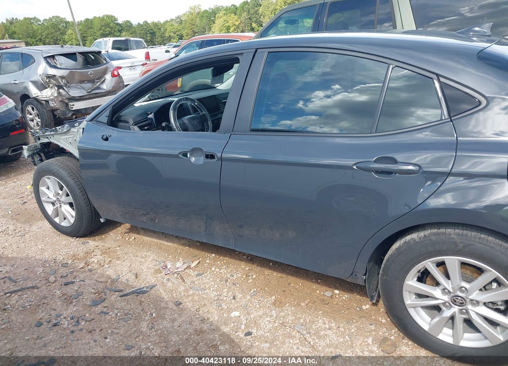 2025 TOYOTA CAMRY LE VIN: 4T1DAACK7SU527851