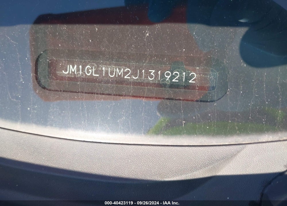 2018 MAZDA 6 VIN: JM1GL1UM2J1319212