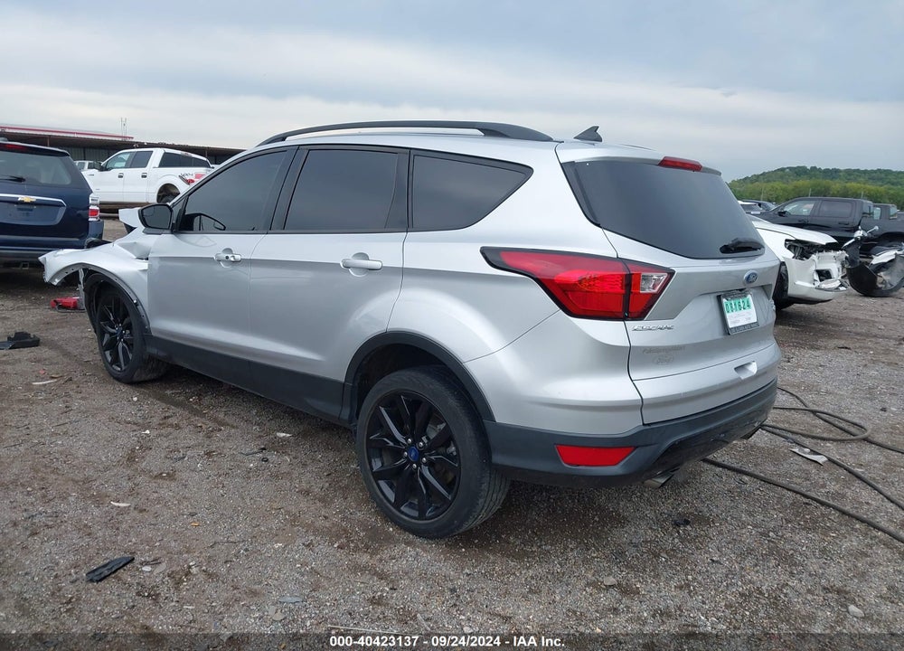 2019 FORD ESCAPE SE VIN: 1FMCU0GD2KUB62648