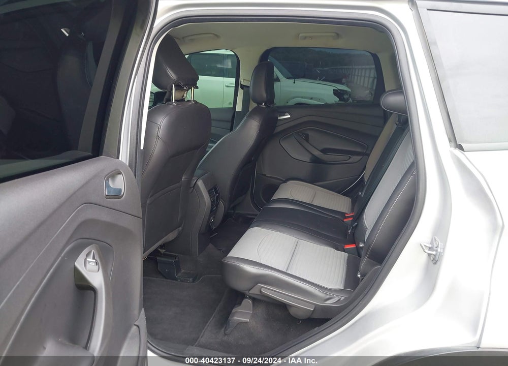 2019 FORD ESCAPE SE VIN: 1FMCU0GD2KUB62648